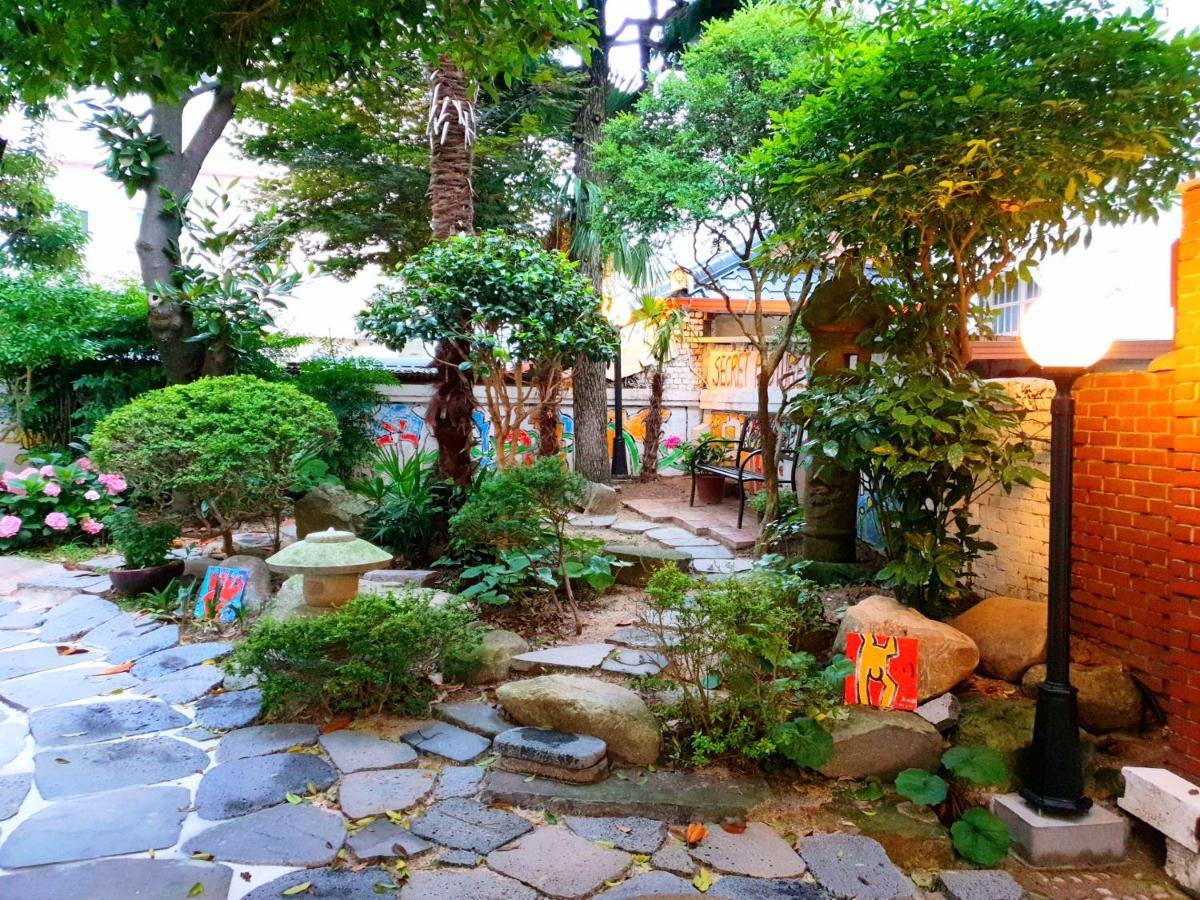 Gallery Family Hotel Mokpo Extérieur photo