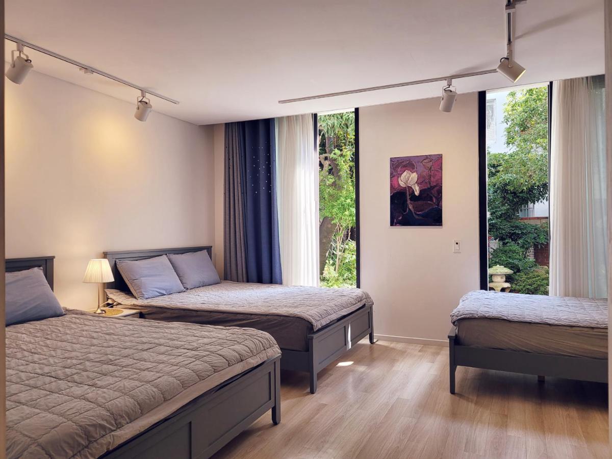 Gallery Family Hotel Mokpo Extérieur photo